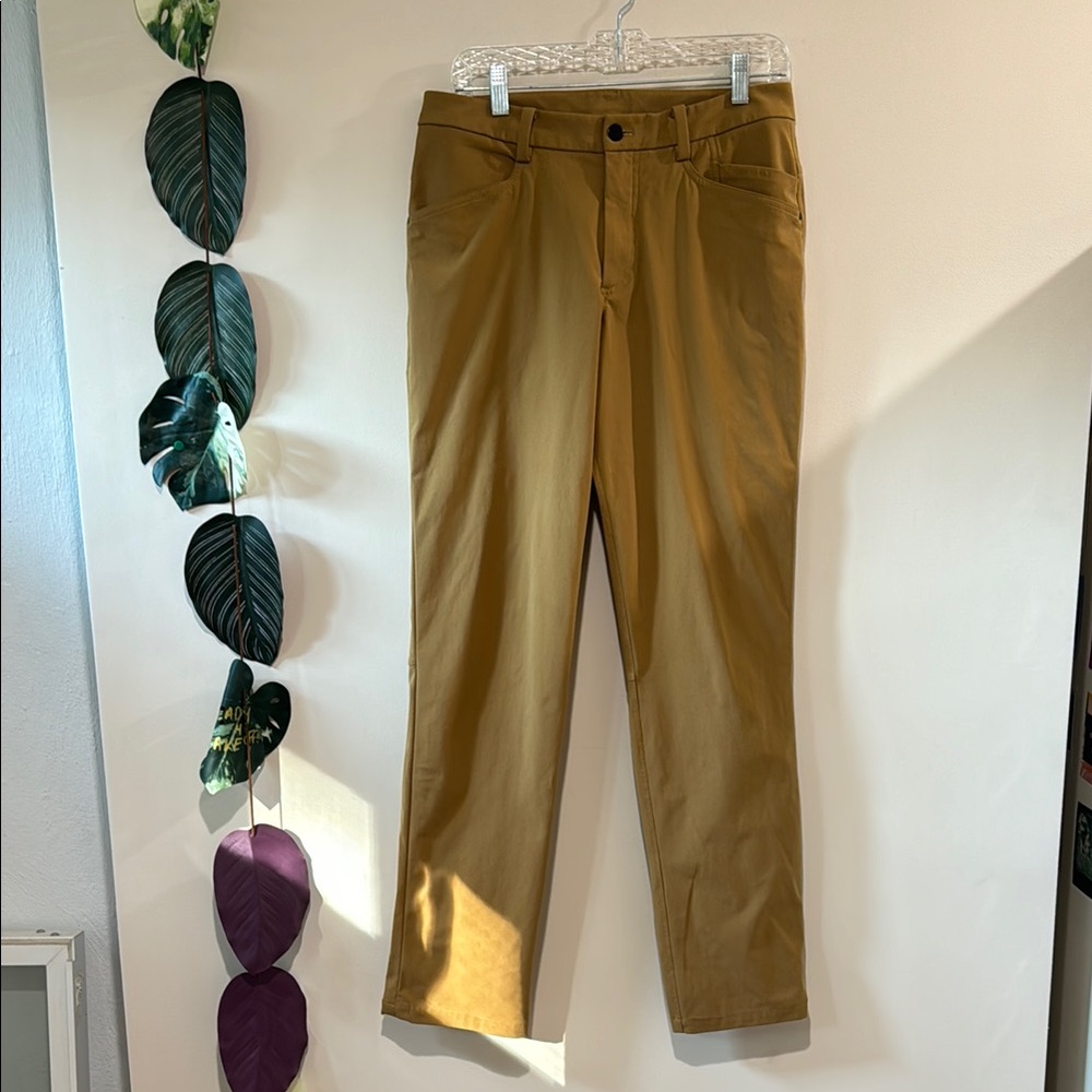 Lululemon Men's Slim Fit Khaki Chinos - Tan